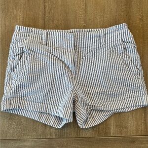 Vineyard Vines Women Seersucker shorts